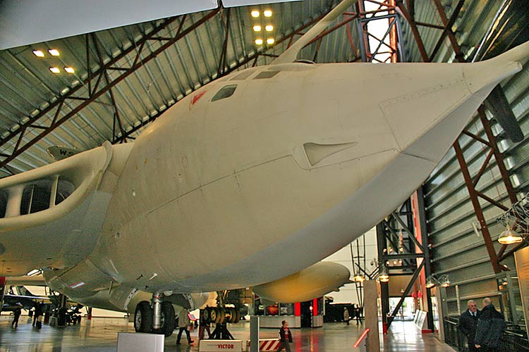 Handley Page Victor B.2R, B(SR).2, K.2 (XH672)