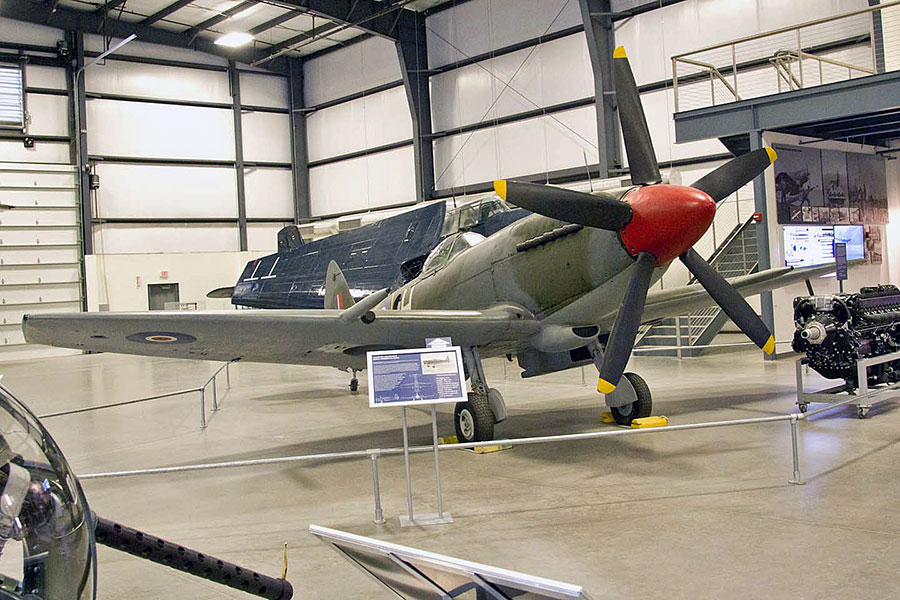 Supermarine Spitfire FR Mk XIVe (MT847)