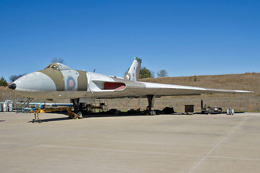 AVRO VULCAN B.2 (XM573)