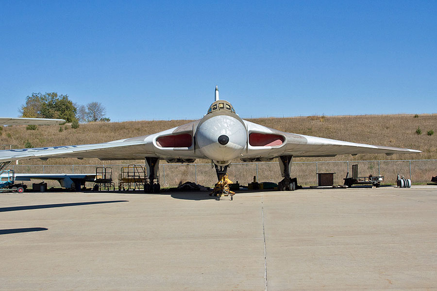 AVRO VULCAN B.2 (XM573)