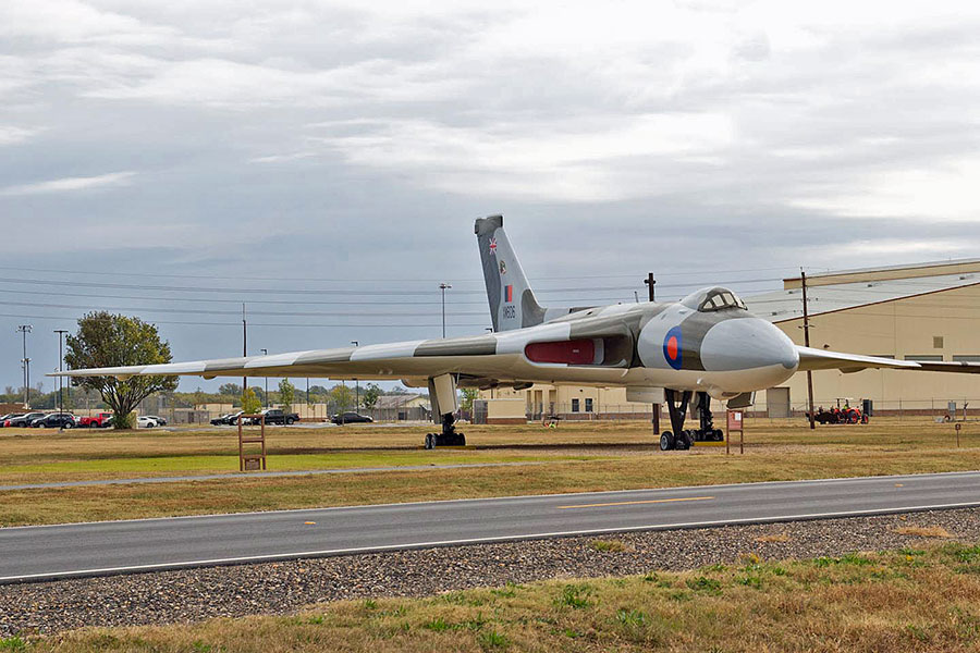 AVRO VULCAN B.2 (XM606)