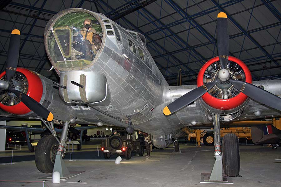 Boeing B.17G Fortress (44-83868)